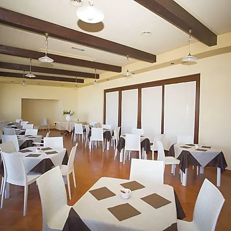 Relais Antica Masseria Hotel 4*
